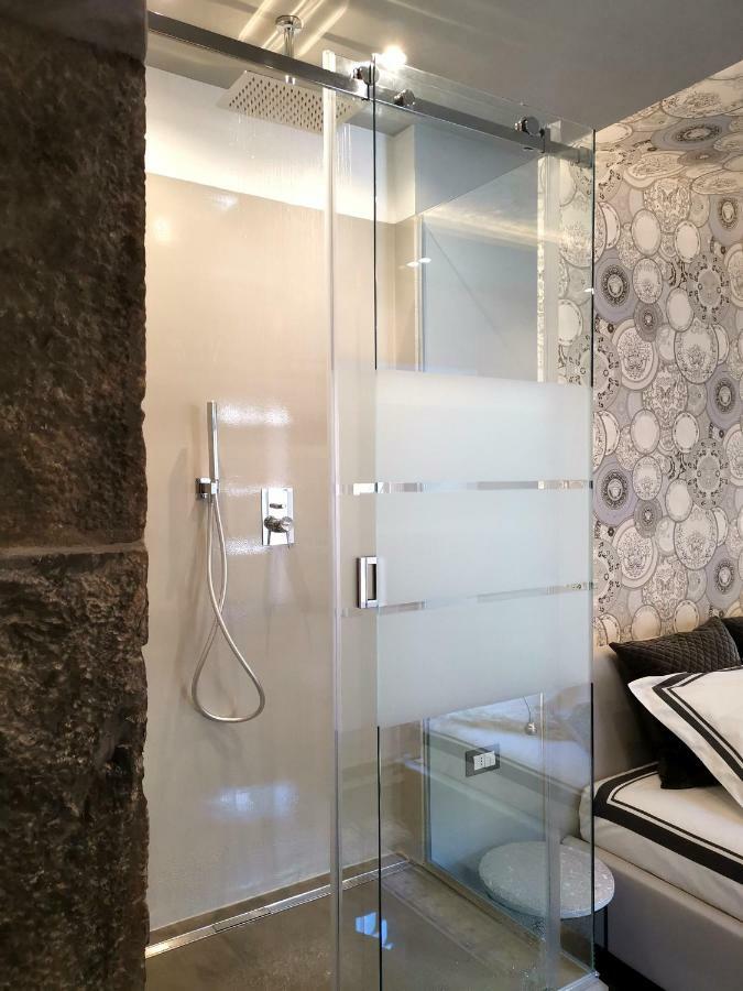 Vernazza Luxury Apartment ภายนอก รูปภาพ